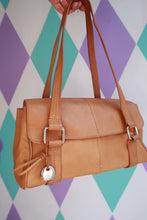 Load image into Gallery viewer, Vintage tan leather shoulder bag by Elektra Vintage featuring minimalist design and a classic satchel style.