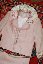 Load image into Gallery viewer, Vintage Pink Tweed Floral Velvet Trim Skirt Suit Set