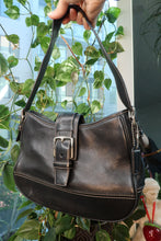 Load image into Gallery viewer, Vintage 2000s Coach Hampton Shoulder Bag Soho 7584