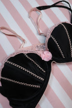 Load image into Gallery viewer, Vintage 2000s Victoria’s Secret Black Satin Pink Trim Bra