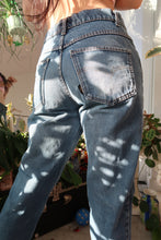 Load image into Gallery viewer, Vintage Valentino Jeans Medium Wash Straight Leg Mid-Rise Denim