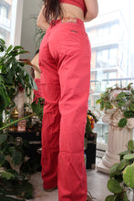 Load image into Gallery viewer, Vintage Marlboro Classics Red Midrise Straight Leg Denim Jeans