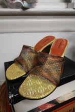 Load image into Gallery viewer, Deadstock Vintage 2000s Metallic Mesh Wedge Mules