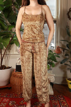 Load image into Gallery viewer, Vintage 2000s Elektra Vintage Mudd brown snakeskin print cami top and low-rise pants set on a model.