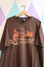 Load image into Gallery viewer, Vintage 2000s Harley-Davidson Brown Graphic Tee