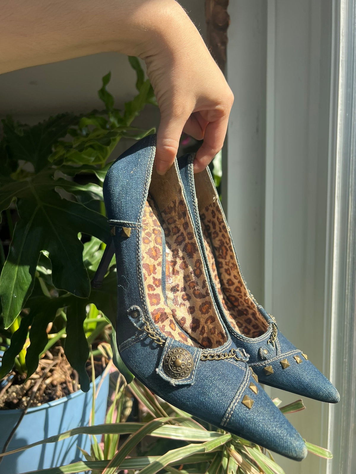2000s Vintage Denim Pointed Toe Heels - Elektra Vintage