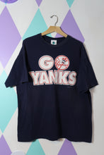 Load image into Gallery viewer, Vintage 1990s Yankees T Shirt
