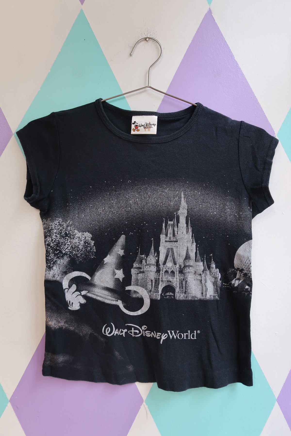 Vintage 2000s Walt Disney World Castle Baby Tee – Black Fantasy Graphic T-Shirt