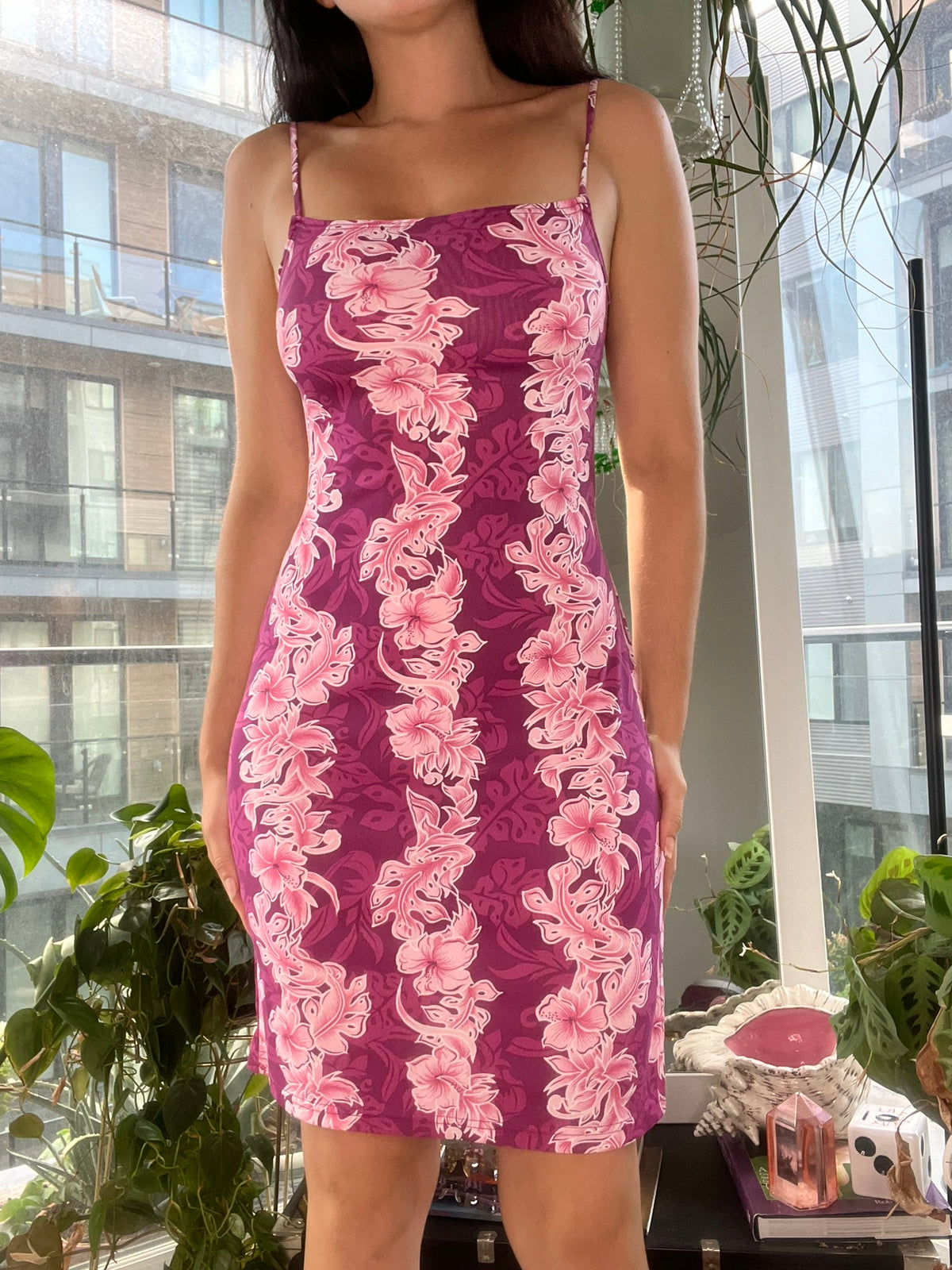 Y2K vintage tropical floral open-back midi dress by Elektra Vintage with vibrant tropical print and open back design.