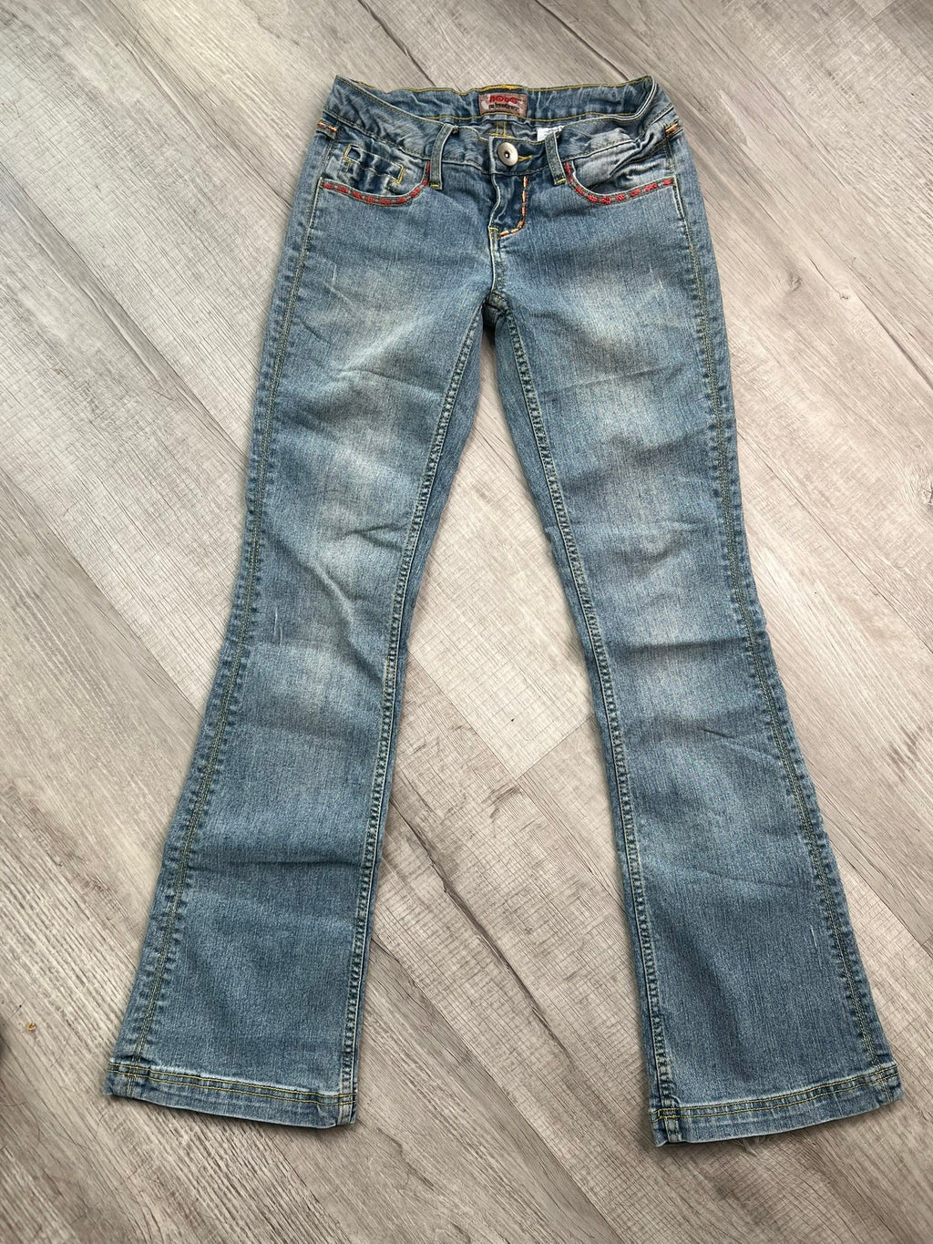 2000s Vintage Light Wash Denim Low Rise Jeans by NoBo - Elektra Vintage