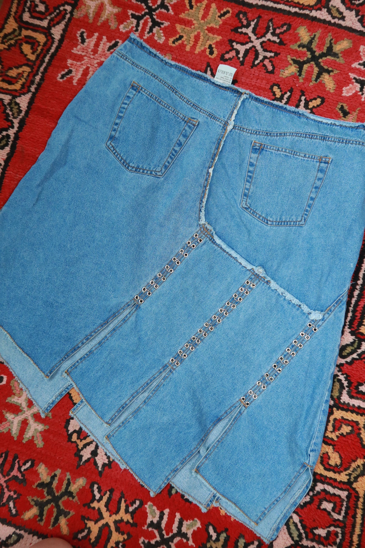 Vintage 2000s Plus Size Denim Midi Skirt Silver Grommet Chain Link Panel Jean Skirt