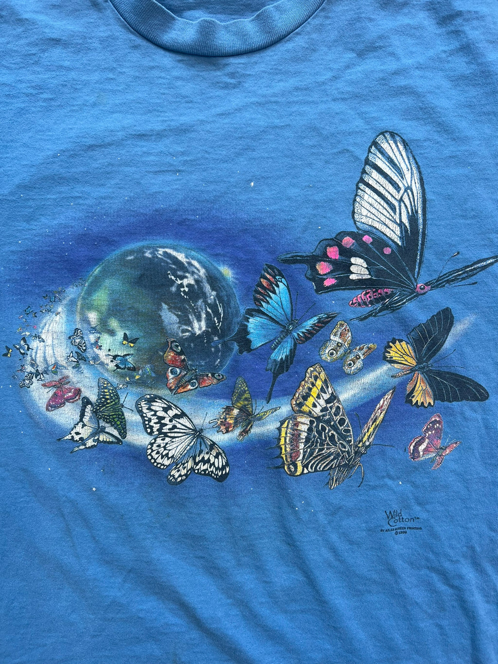 90s Vintage Butterfly Space Graphic Tee - Elektra Vintage