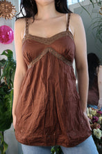 Load image into Gallery viewer, Vintage 2000’s No Boundaries Beaded Brown Tank
