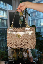 Load image into Gallery viewer, Vintage 2000s Coach Penelope Signature Jacquard Carry All
