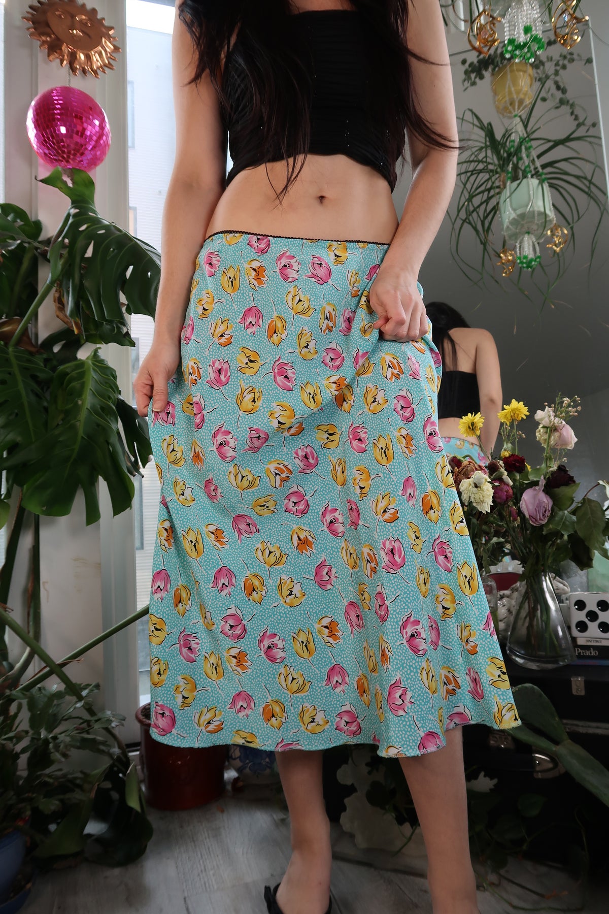 Vintage 2000s Pink and Yellow Roses Midi Skirt - Elektra Vintage