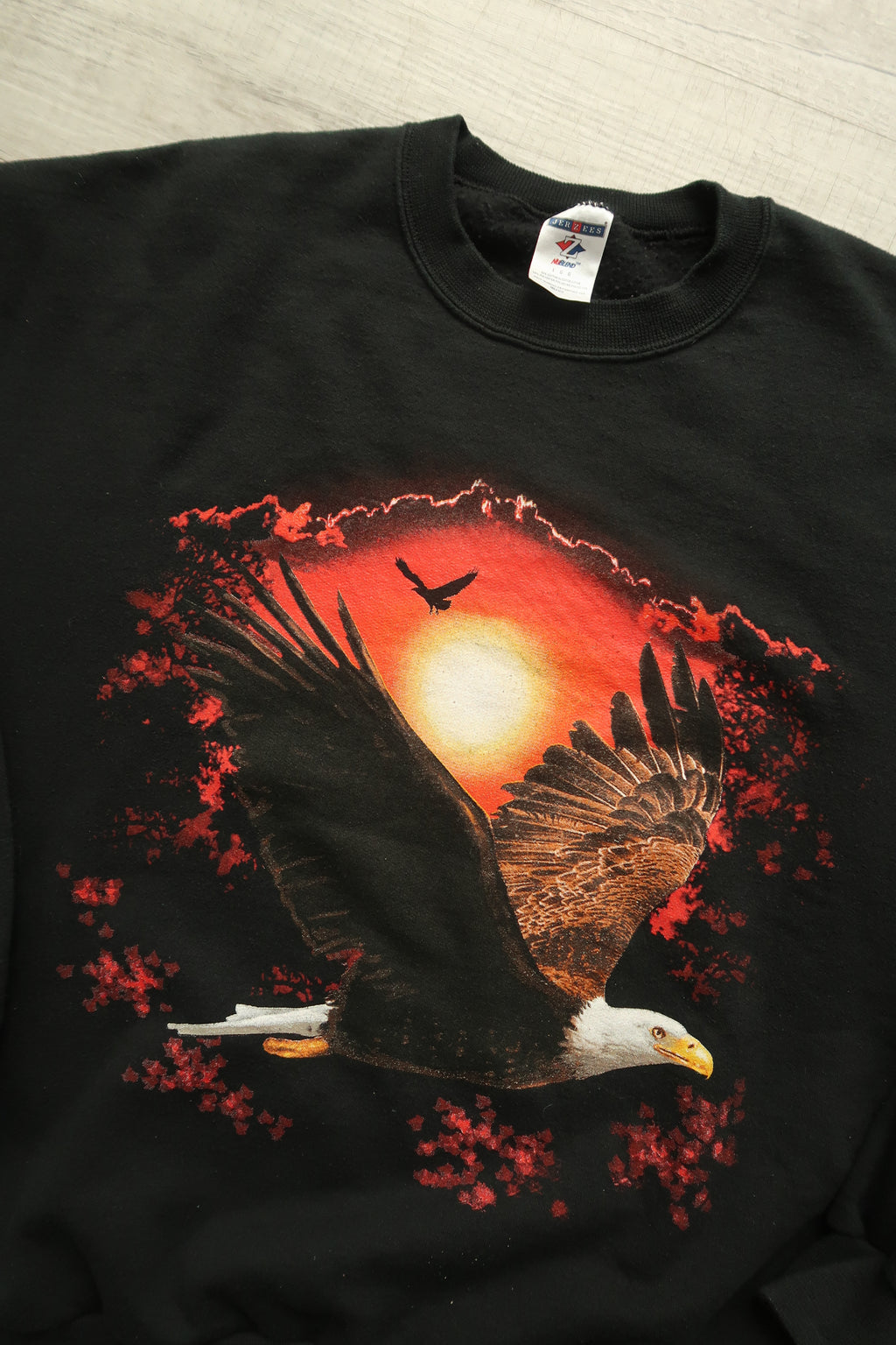 2000s Vintage Bald Eagle Graphic Crewneck Sweater - Elektra Vintage