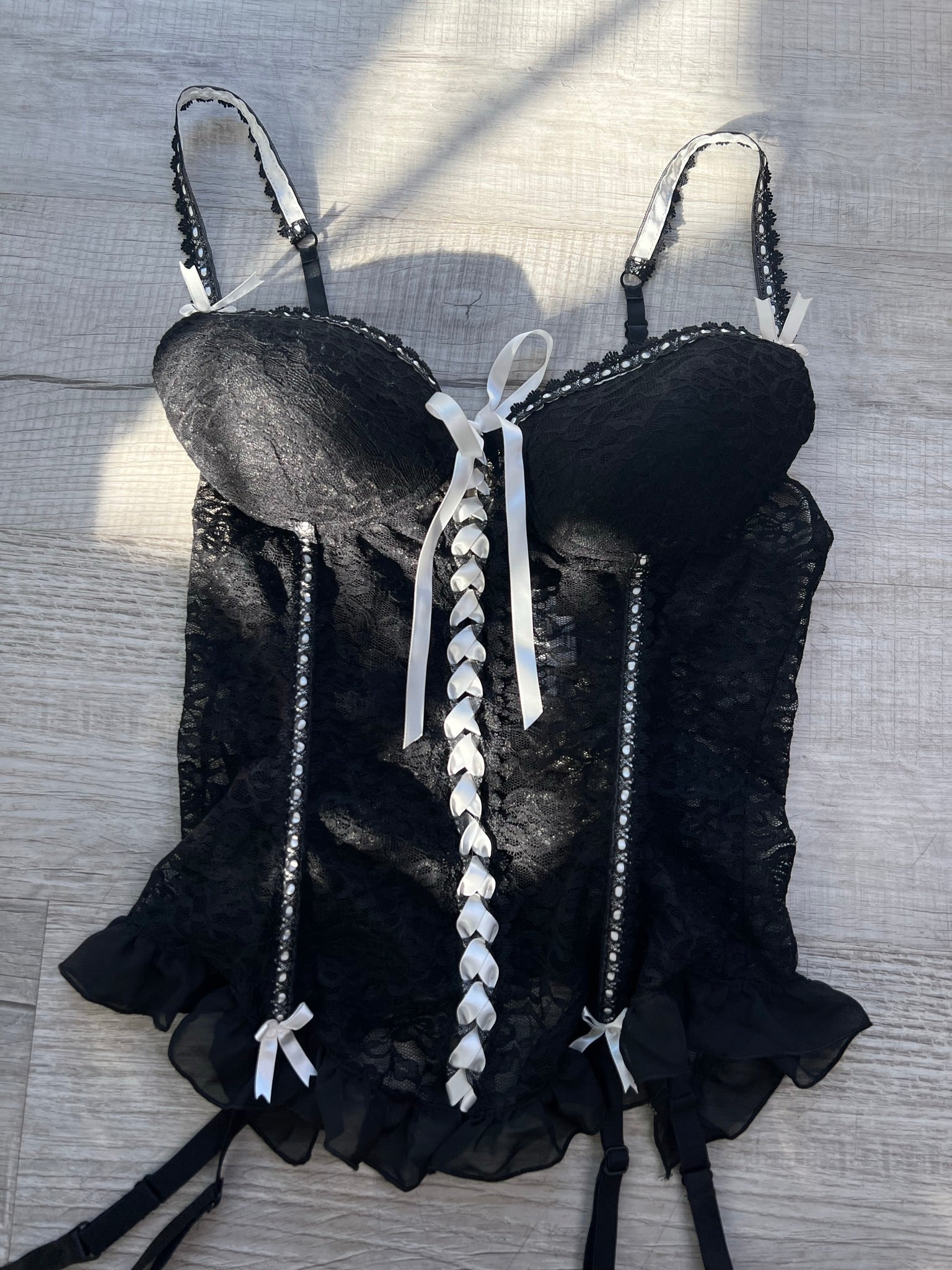 Y2k Vintage Black Lace Bustier Top [S] – The Diamond Hanger