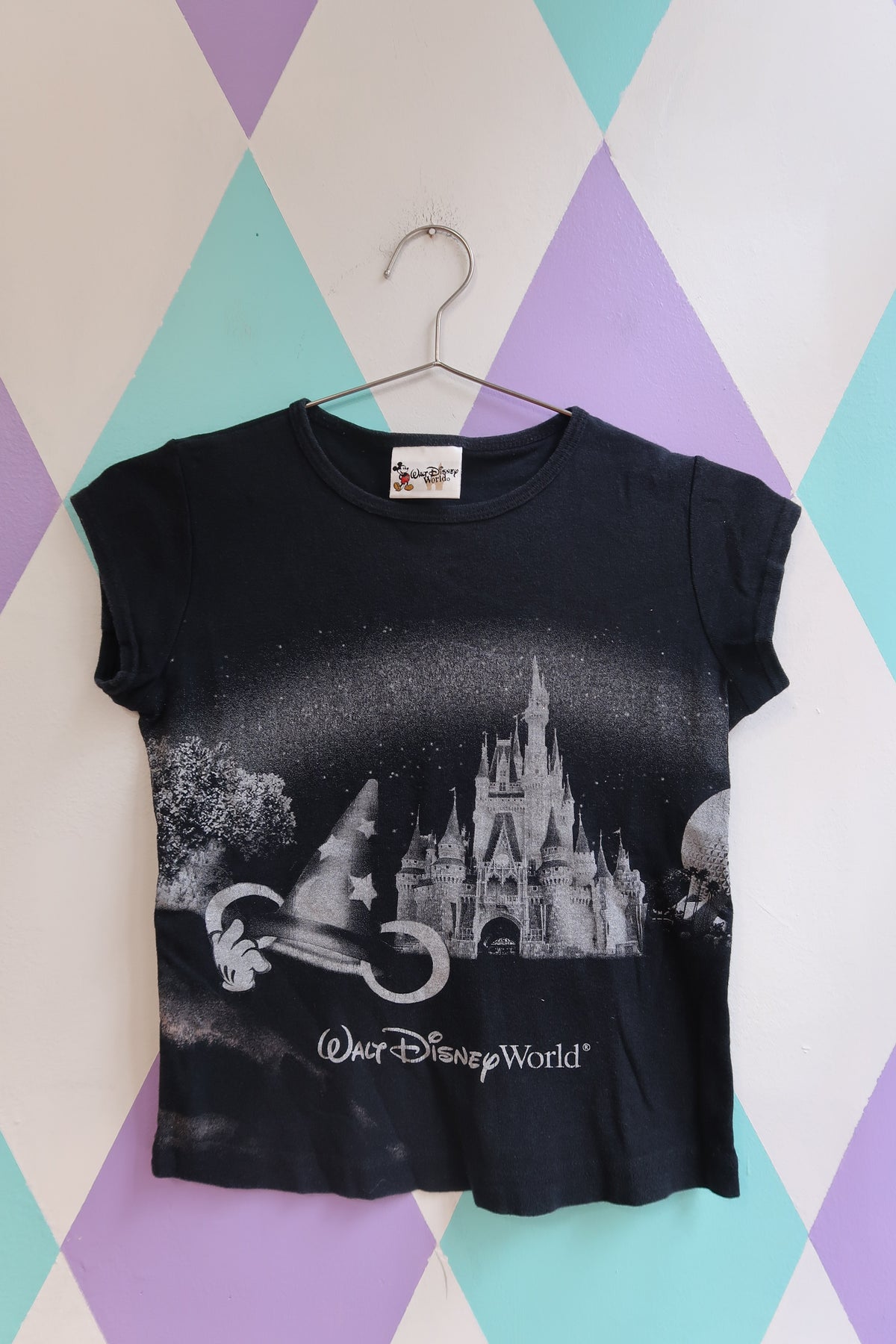 Vintage 2000s Walt Disney World Castle Baby Tee – Black Fantasy Graphic T-Shirt