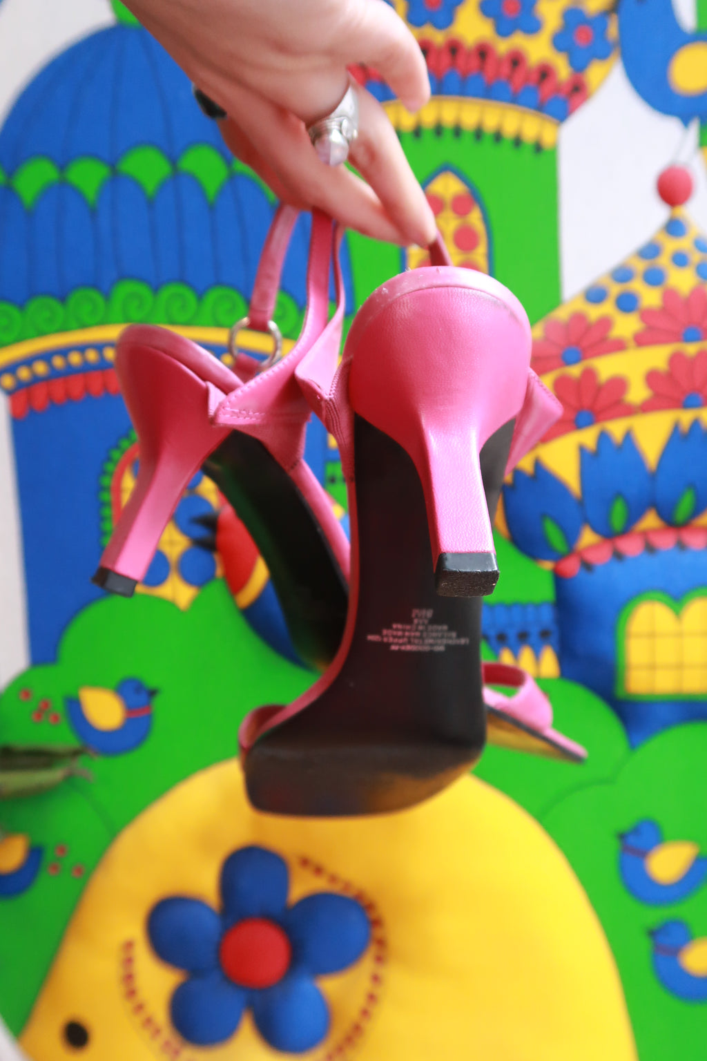 Vintage 2000s Pink Leather Kitten Heel Sandals
