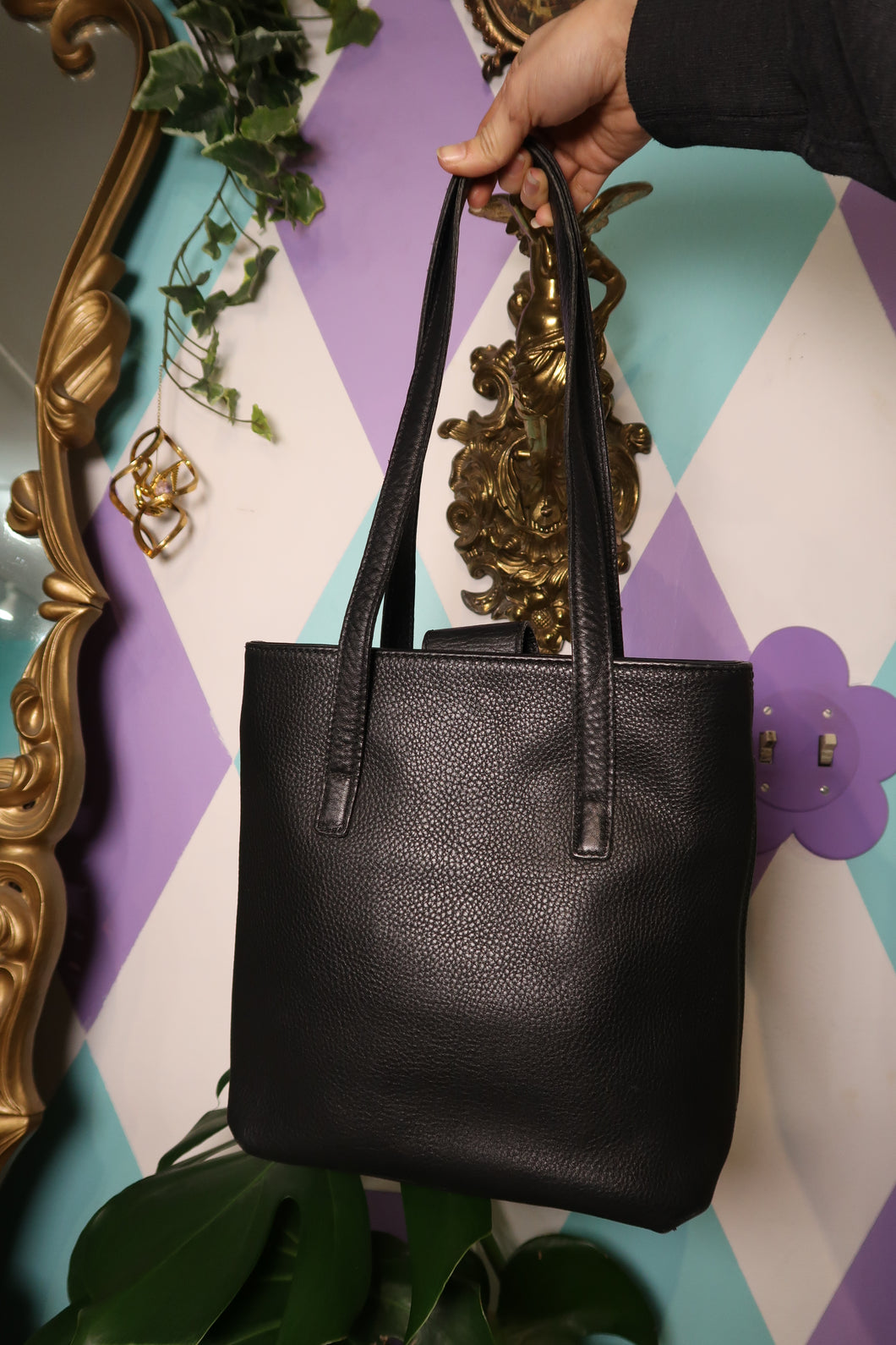 Vintage Coach Black Leather Tote Bag — Full-Grain Pebbled Leather Style F0P-6810