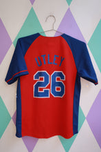 Load image into Gallery viewer, Vintage 2000s Philadelphia Phillies Chase Utley #26 MLB Baseball Jersey Red Blue
