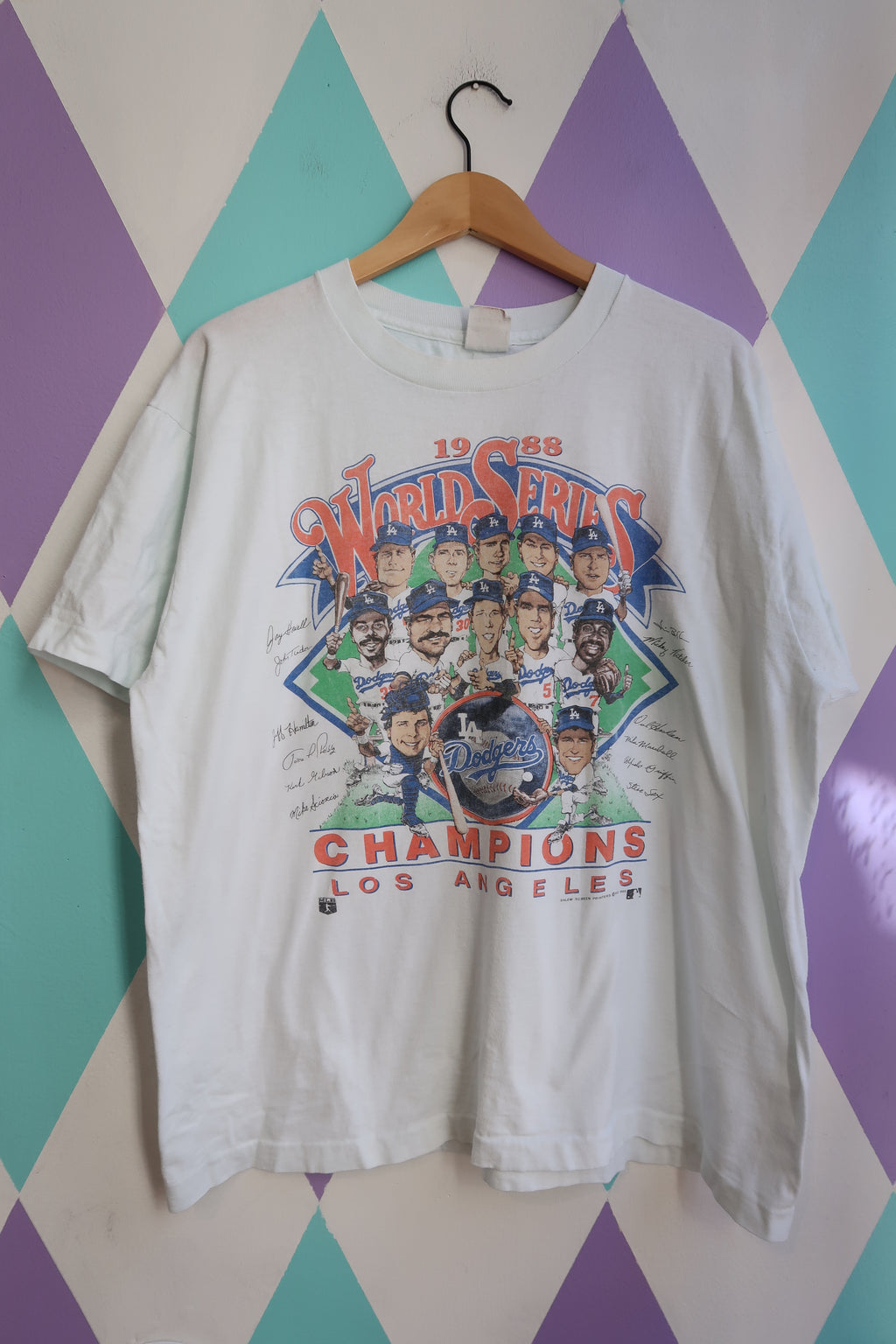 Vintage 1988 LA Dodgers World Series Champions men's tee by Elektra Vintage, featuring retro single stitch baseball graphic.