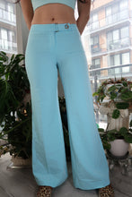 Load image into Gallery viewer, Vintage 2000s Cache Aqua Blue Flare Pants
