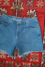 Load image into Gallery viewer, Vintage 2000s Wrangler Cut Off Denim Shorts Medium Wash Jean Shorts
