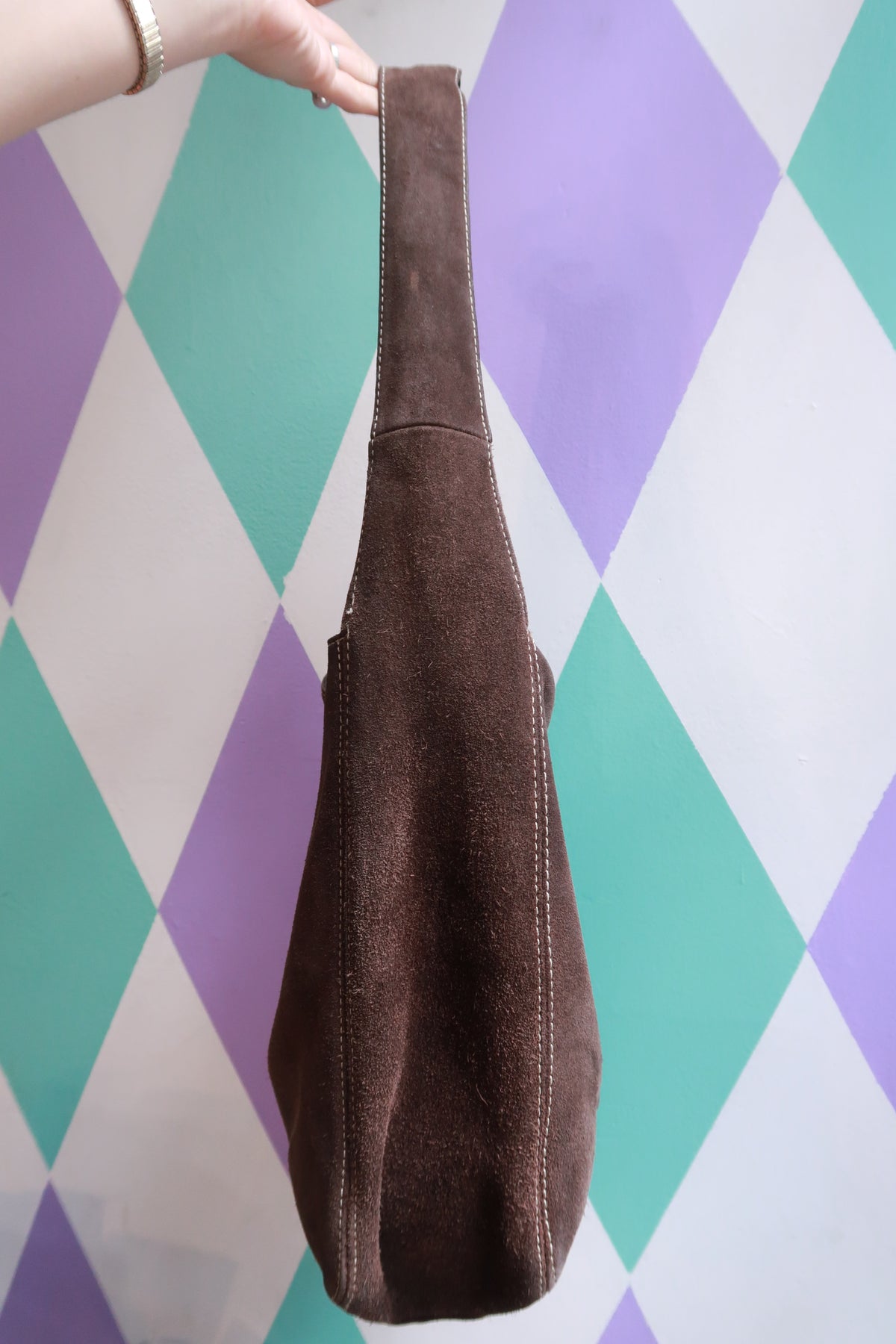 Vintage 2000s Old Navy brown suede shoulder bag by Elektra Vintage, featuring a hobo purse style with a slouchy design.