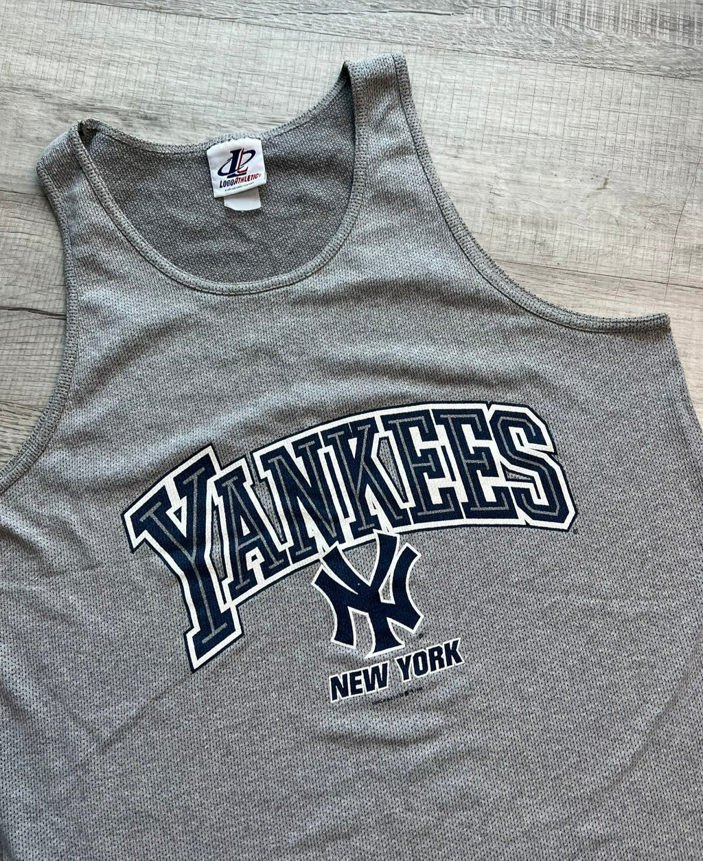 90s Vintage Yankees Graphic Tank Top - Elektra Vintage