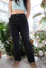 Load image into Gallery viewer, Vintage Black Tommy Hilfiger Denim Jeans
