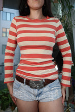 Load image into Gallery viewer, Vintage Y2K GAP Striped Long Sleeve Shirt
