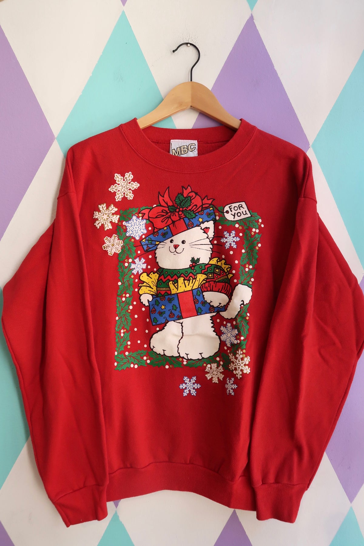Vintage 90s Christmas Cat Sweatshirt – Red Graphic “For You” Gift Box Print