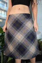 Load image into Gallery viewer, Brooks Brother Wool Navy and Grey Plaid Skirt
