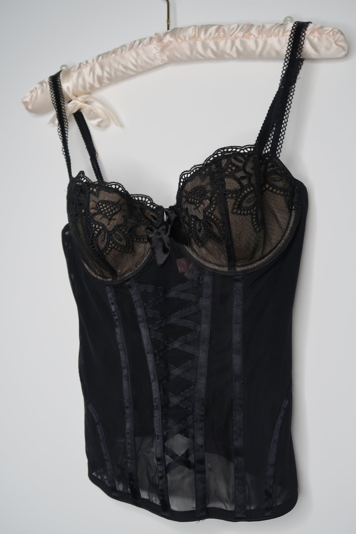 Vintage Victoria's Secret corset top for women, Elektra Vintage 2000s style with lace and satin detailing.