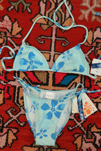 Load image into Gallery viewer, NWT Vintage 2000s Blue Floral Triangle Bikini Set
