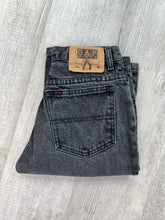 Load image into Gallery viewer, Vintage Gap Black  Denim Jeans
