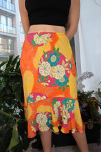 Load image into Gallery viewer, Vintage 2000s Bright Floral Midi Skirt
