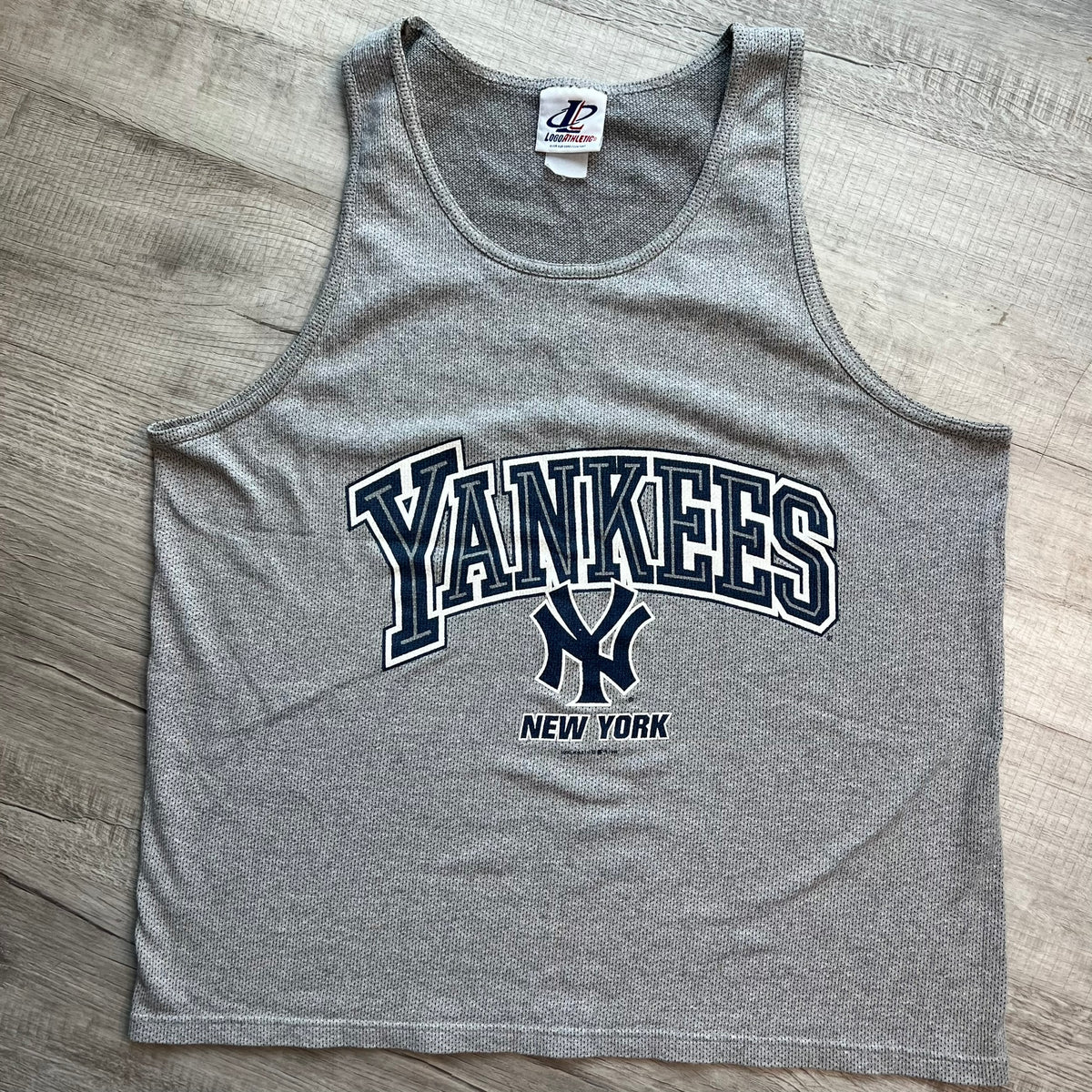 90s Vintage Yankees Graphic Tank Top - Elektra Vintage