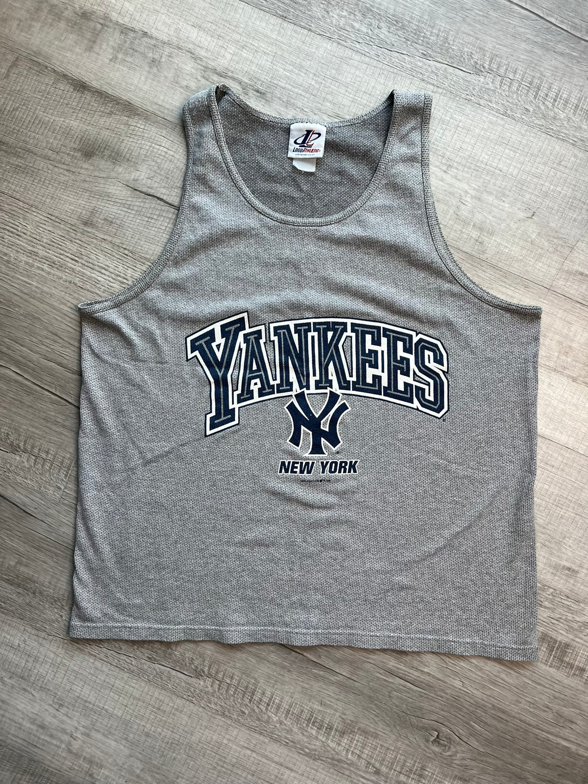 90s Vintage Yankees Graphic Tank Top - Elektra Vintage