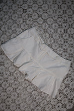 Load image into Gallery viewer, Vintage 2000s White Pleated Mini Skirt
