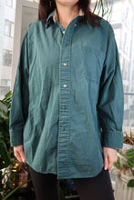 Load image into Gallery viewer, Vintage Midnight Green Button Up
