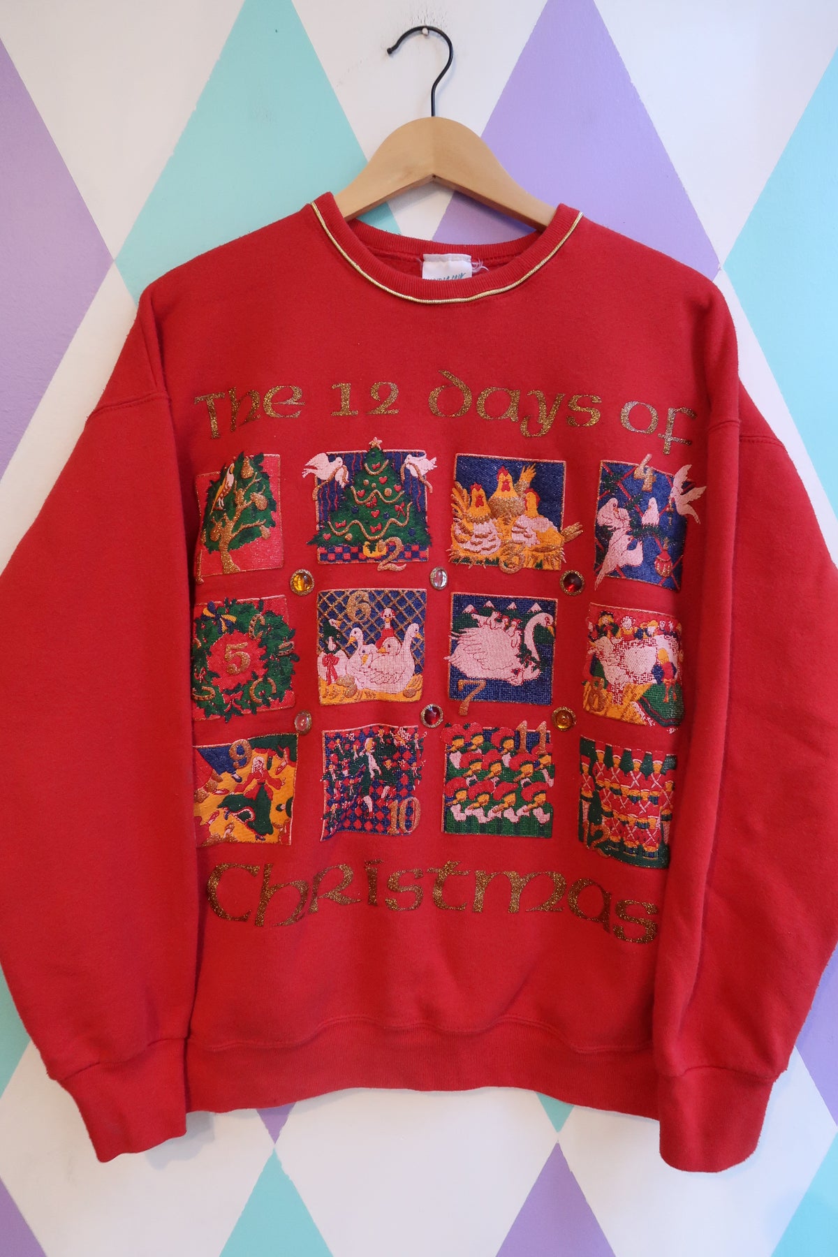 Vintage 90s “12 Days of Christmas” Sweatshirt – Red Holiday Graphic