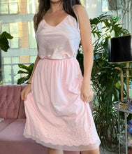 Load image into Gallery viewer, Vintage Pastel Pink Midi Slip Skirt with Lace Trim sz M-XL
