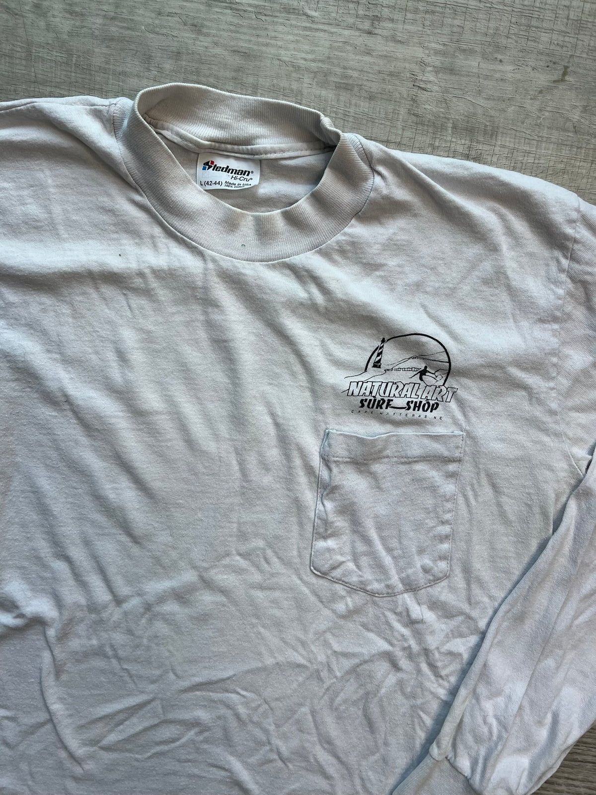 90s Vintage Cape Hatteras Graphic Tee - Elektra Vintage