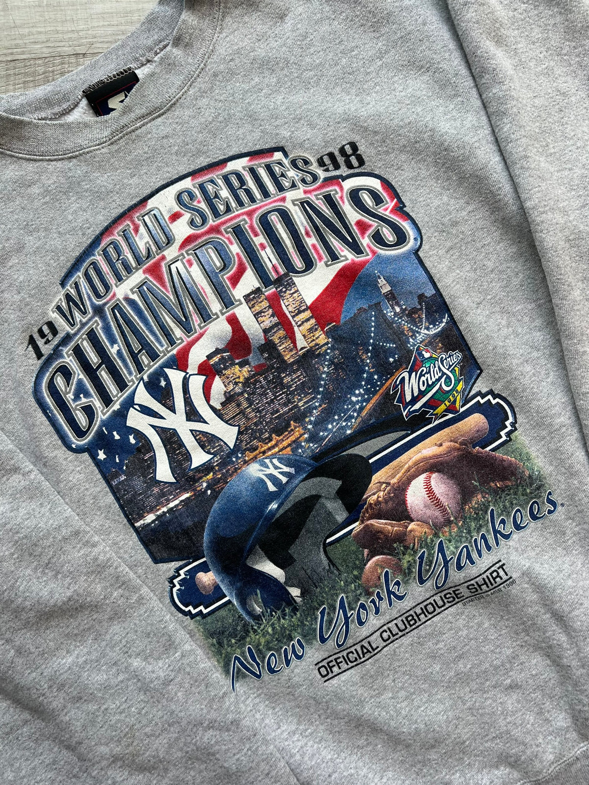 90s Vintage New York Yankees World Series Start Crewneck - Elektra Vintage