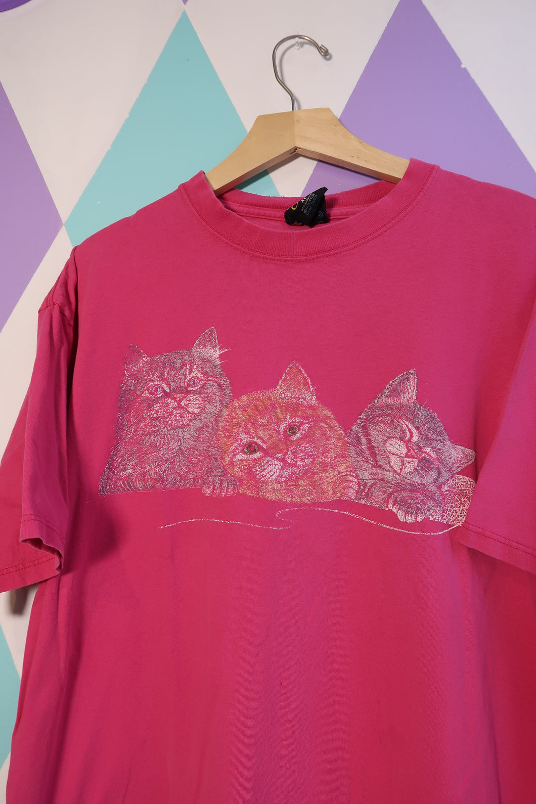 Vintage Cat Graphic Tee