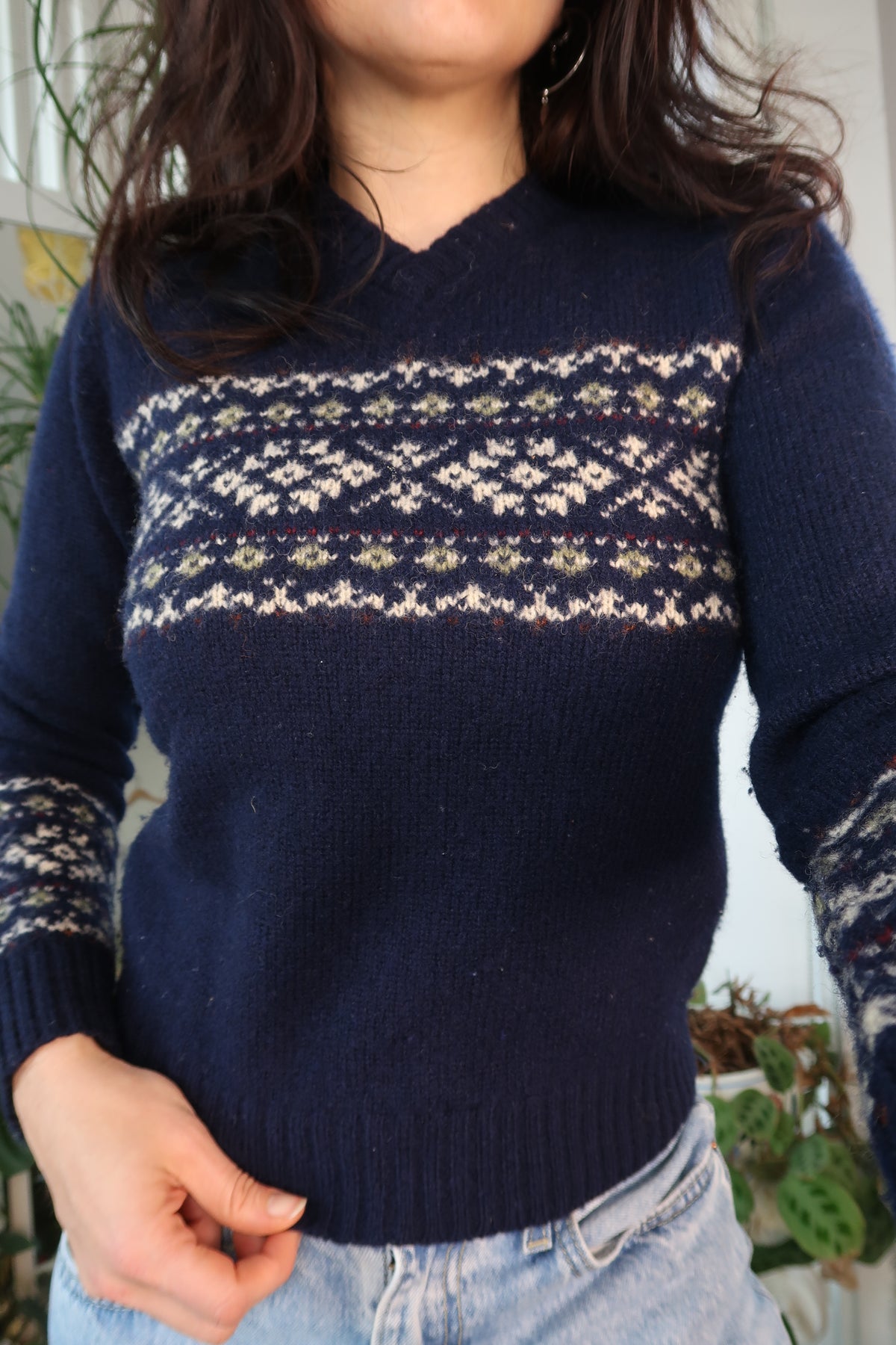 Vintage 2000s Abercrombie Wool Fair Isle V Neck Sweater - Elektra Vintage