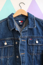 Load image into Gallery viewer, Vintage Tommy Hilfiger Denim Jacket – 2000s Classic Blue Jean Trucker
