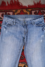Load image into Gallery viewer, Y2K Abercrombie &amp; Fitch Distressed Low Rise Jeans
